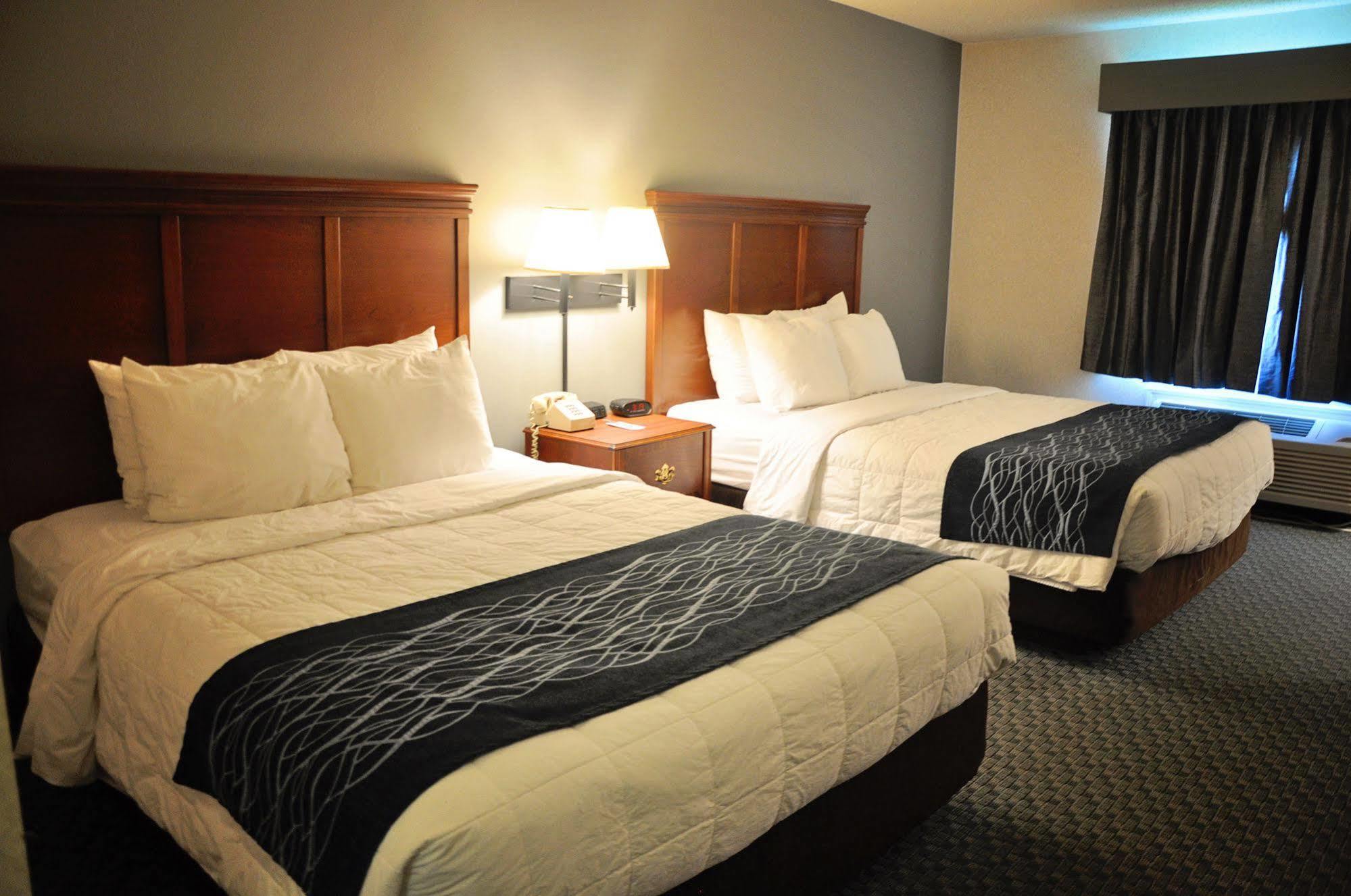 Dunes Express Inn And Suites Hart Esterno foto